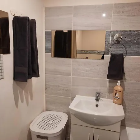 Apartman, Ul. Erbena, *